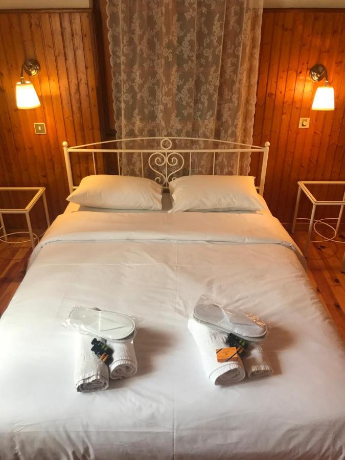 9Mouses Chasiotis Guest House Ampelakia ภายนอก รูปภาพ